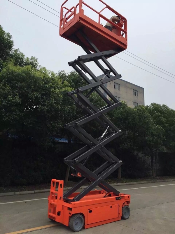如何減輕小型升降平臺(tái)的晃動(dòng)？
